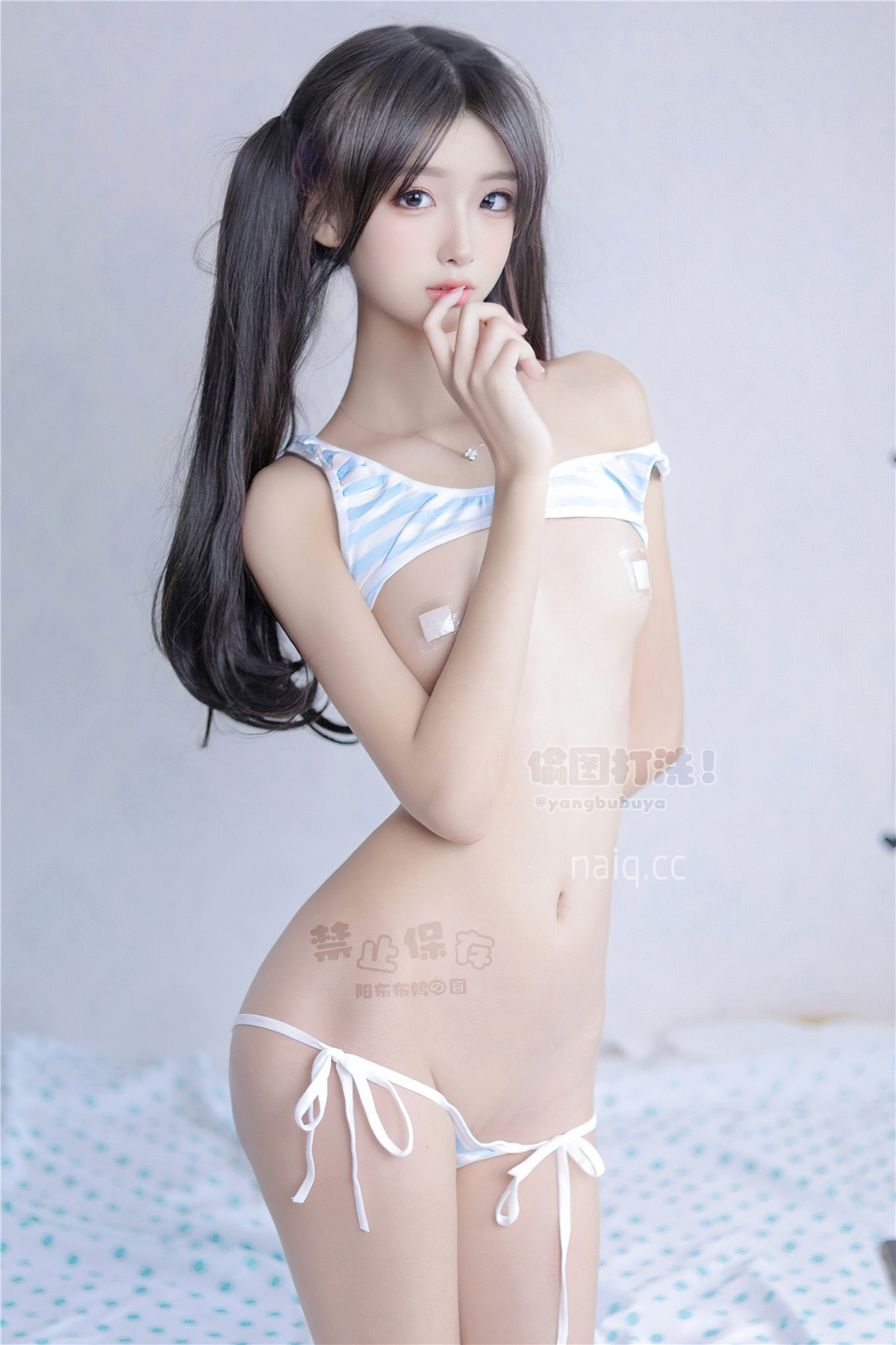 阳布布鸭 - 条纹泳装 [13P-386.93MB] - 奶圈