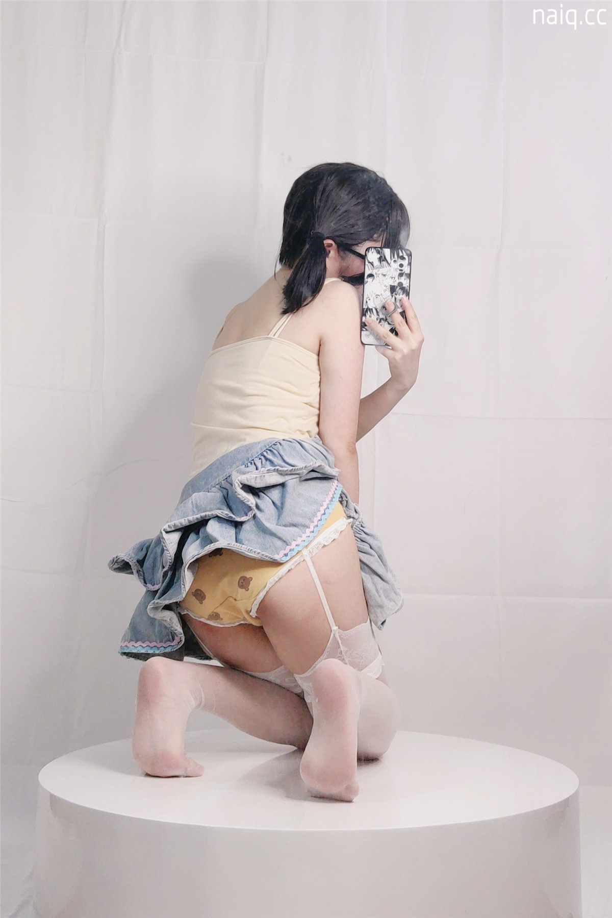 神沢永莉 - 绫蛋糕裙吊带袜汐 [22P-60MB] - 奶圈