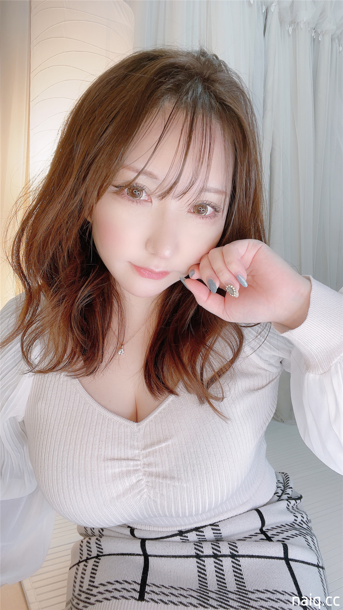 サク(saku) - [Fantia] 21年09月-22年05月写真集 [2483P35V-9.63GB] - 奶圈