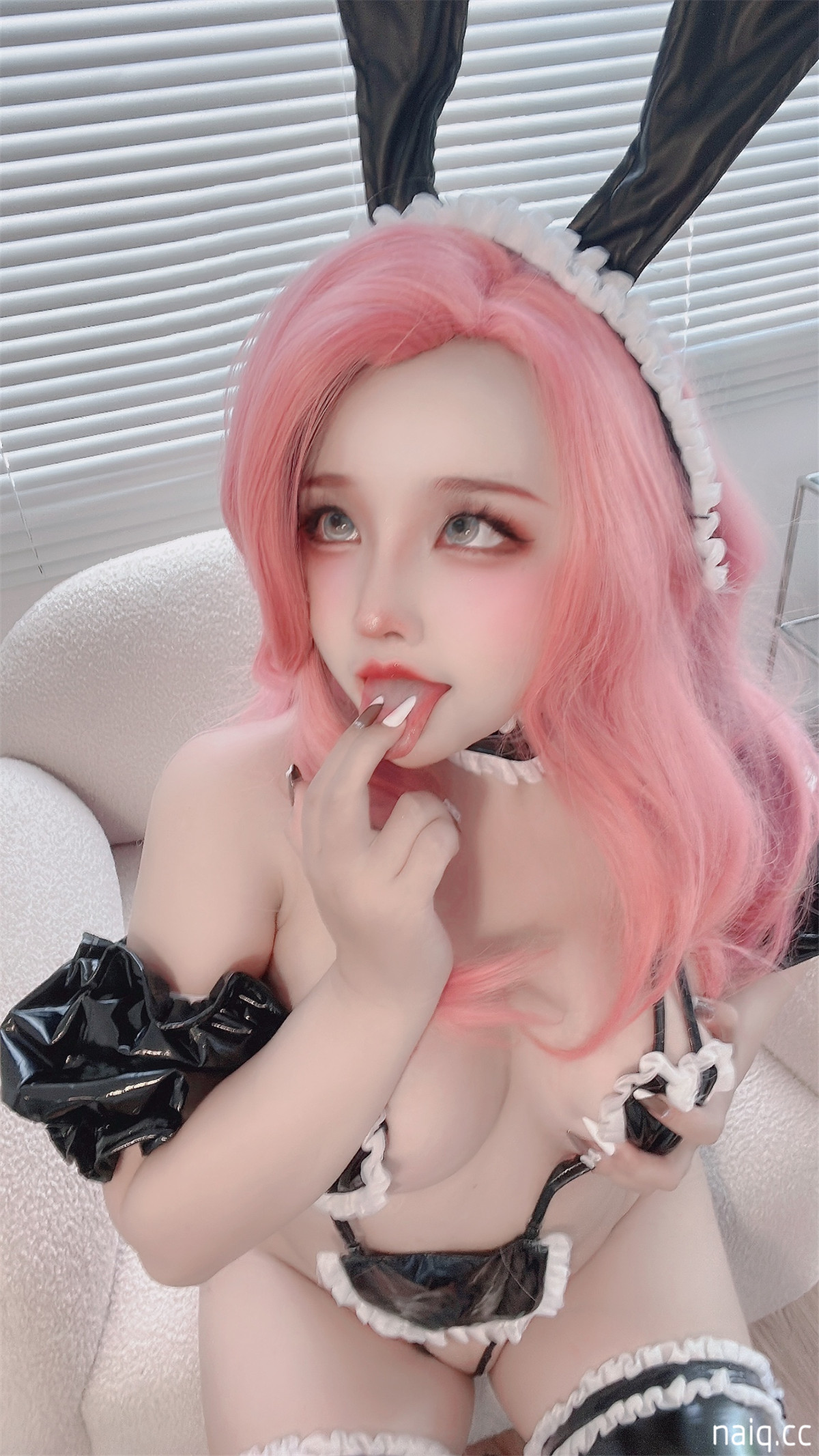 Sayo Momo - Seraphine lewd bunny Latex [71P5V-285MB] - 奶圈