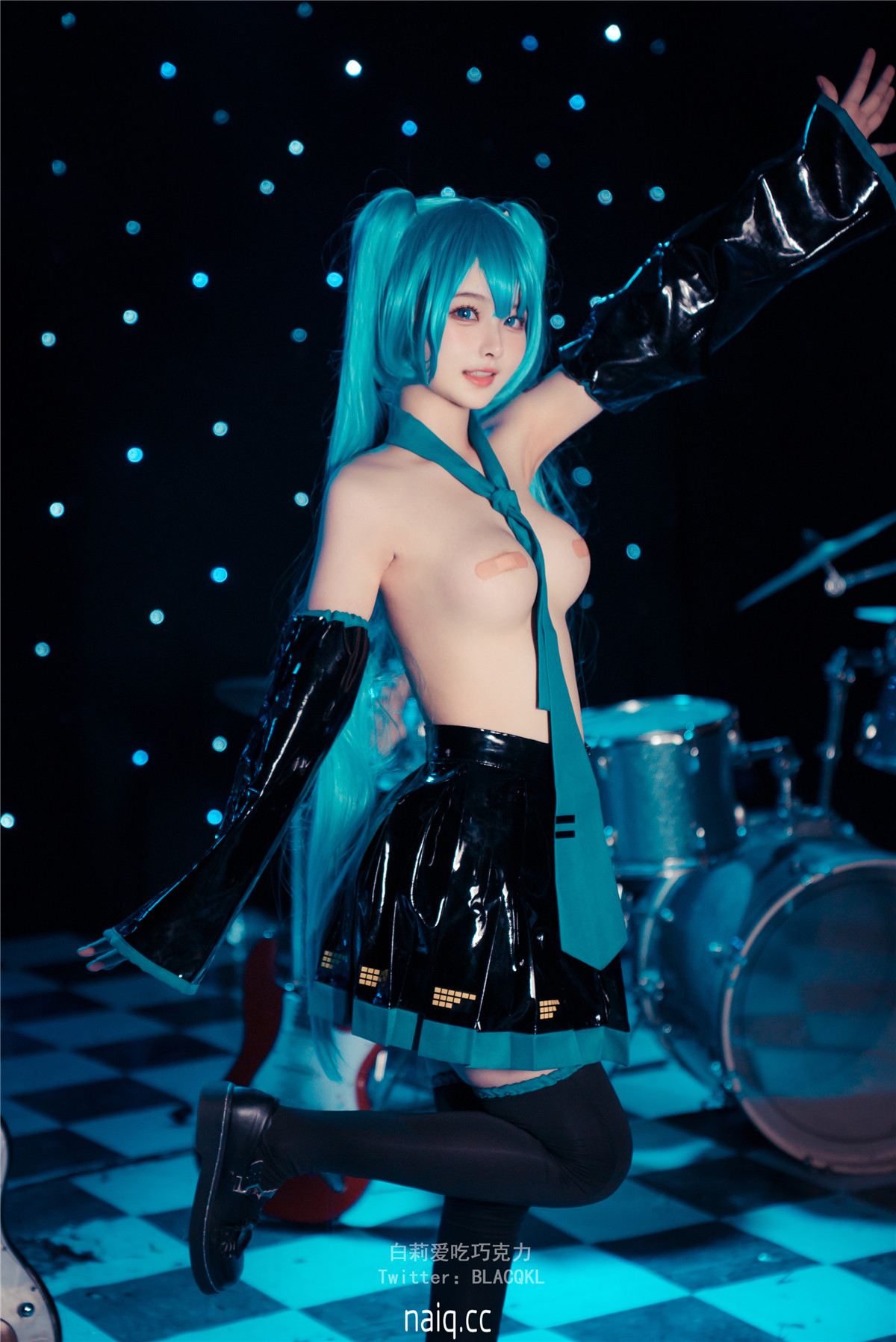白莉爱吃巧克力 - miku [102P-901MB] - 奶圈
