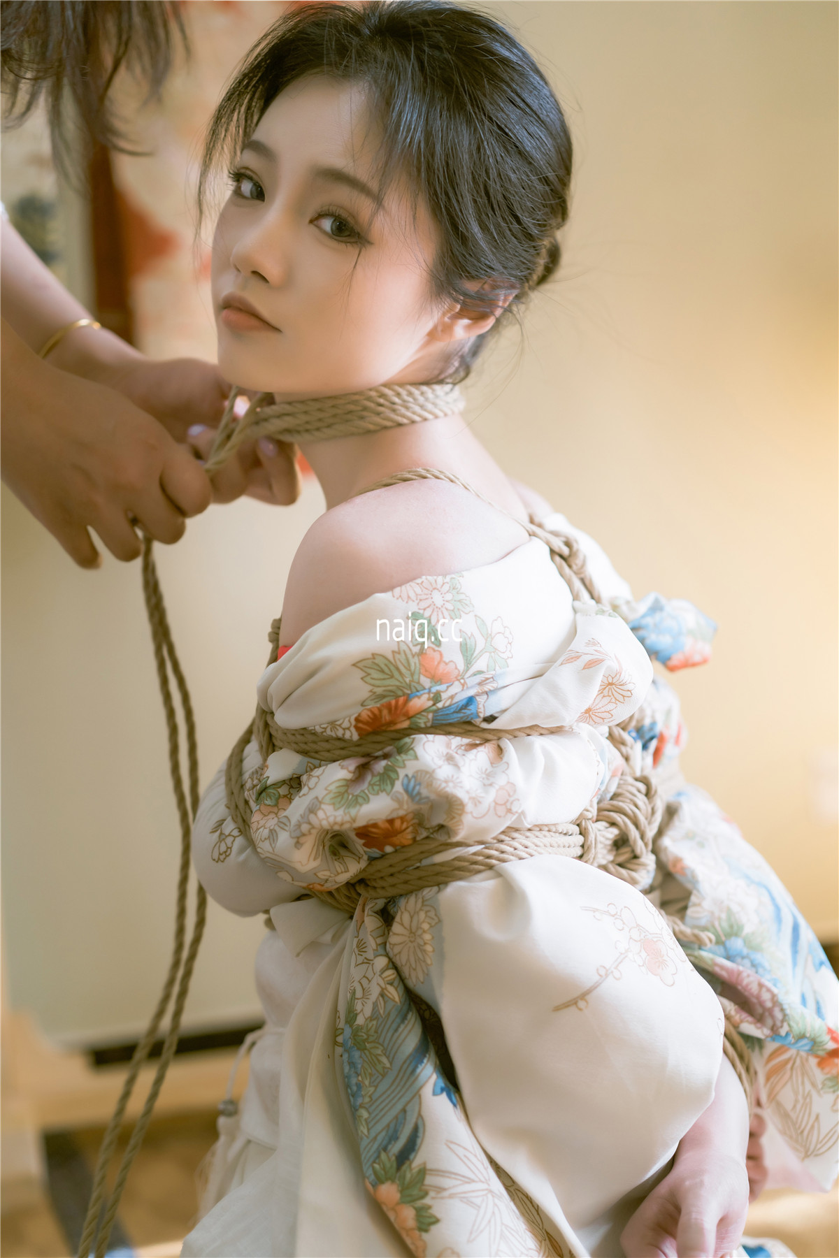 桃良阿宅 - 紧缚 [56P-275MB] - 奶圈