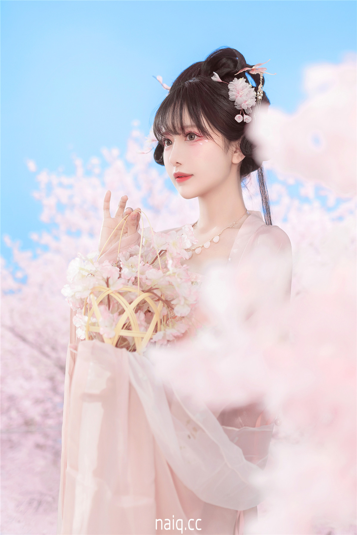 Shika小鹿鹿 - 桃之夭夭 [13P-80MB] - 奶圈