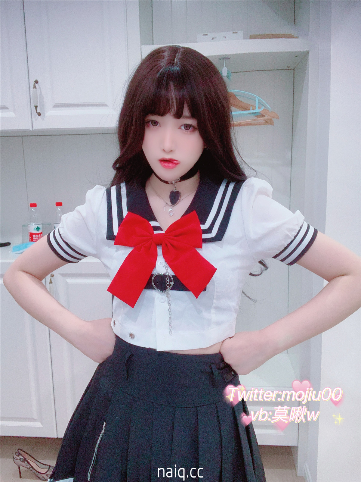 小青茗 - JK红色丝袜 [32P-143MB] - 奶圈