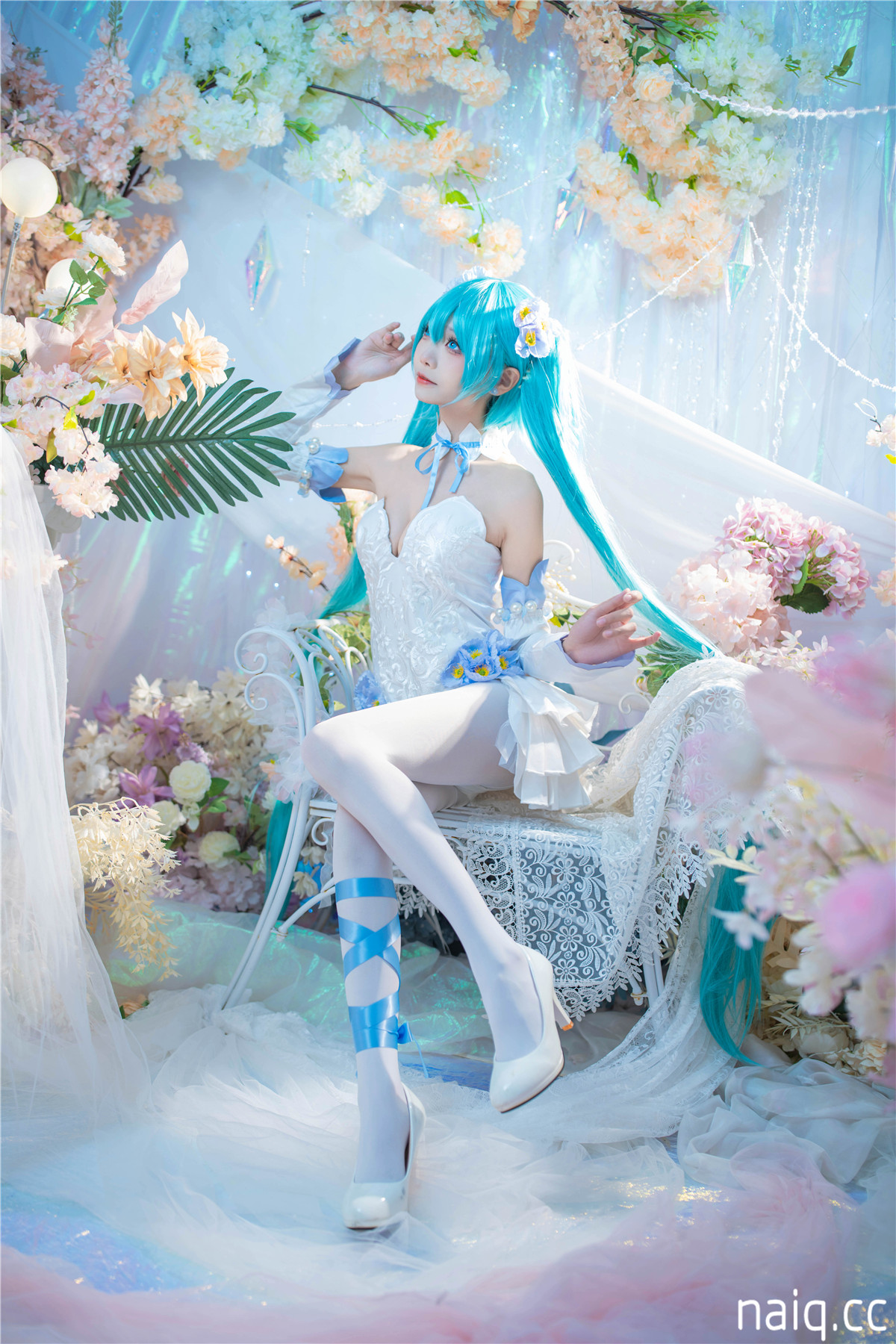 艾西aiwest - 初音 粉蝶花 [42P-161MB] - 奶圈