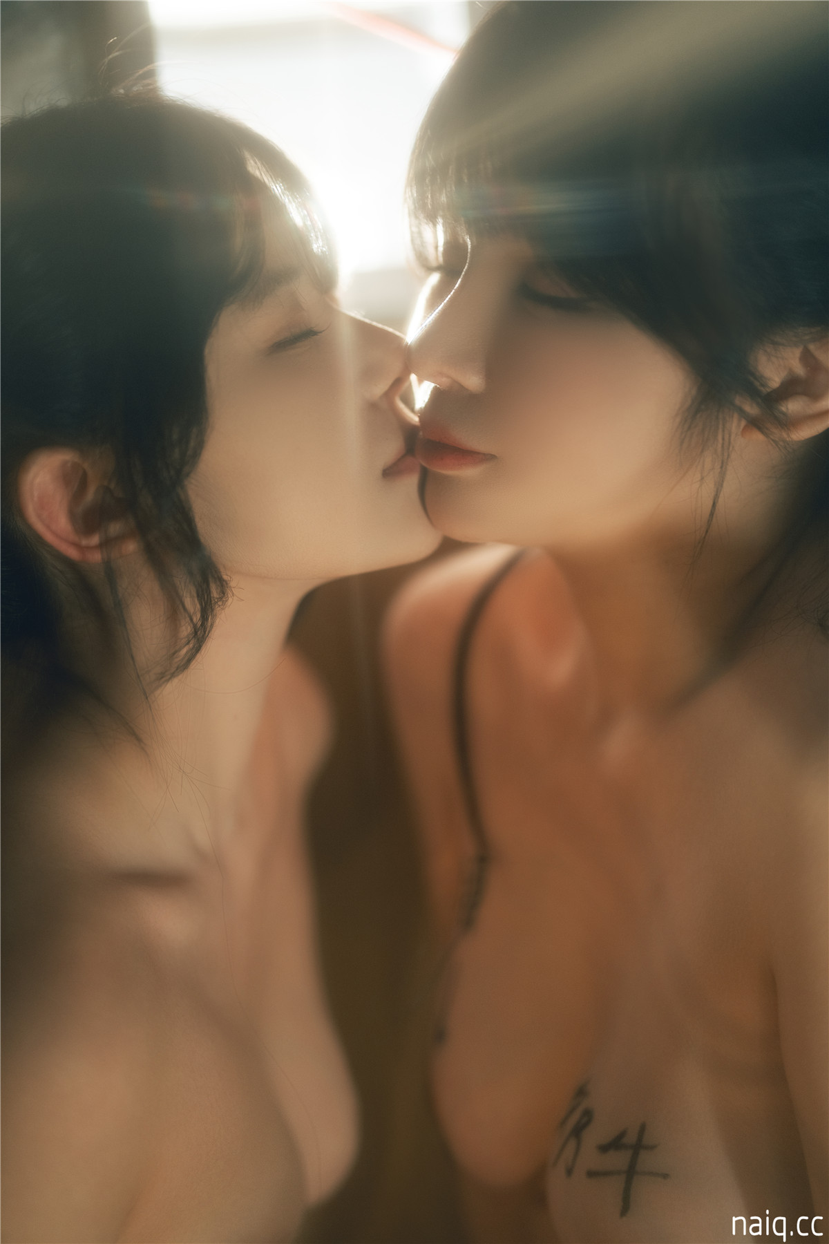 rua阮阮 - &小九酱 奶牛孕图 单人+双人 [50P-980MB] - 奶圈