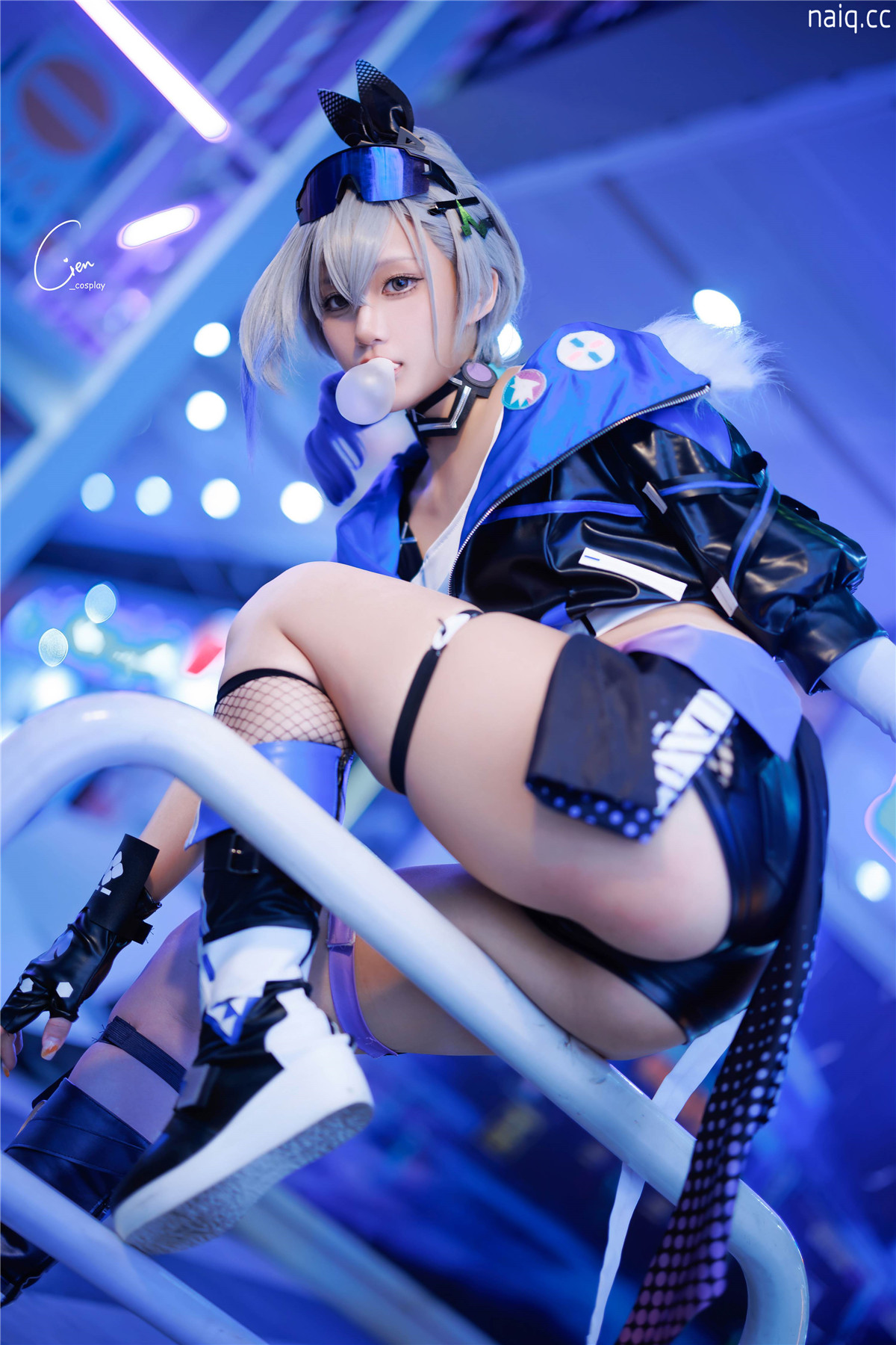 Cien恩恩 - Silver_Wolf_銀狼 [29P-19MB] - 奶圈