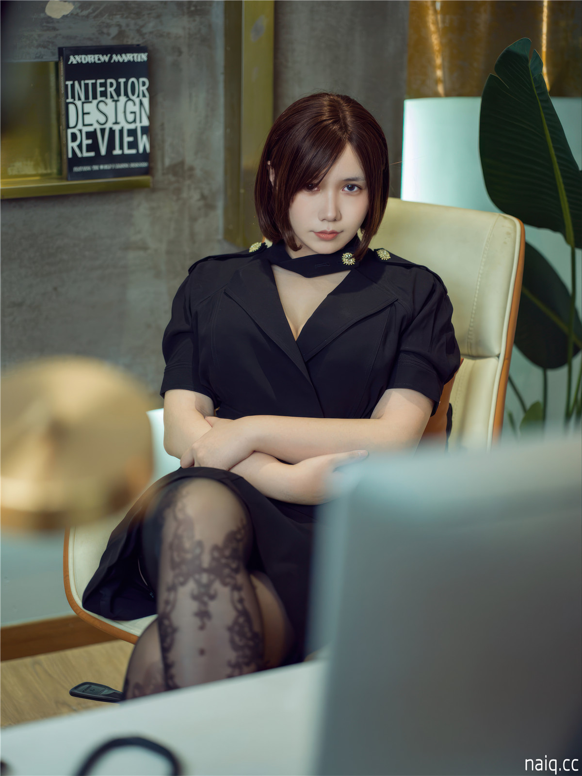 麻花酱 - OL办公室女上司 [42P2V-422MB] - 奶圈
