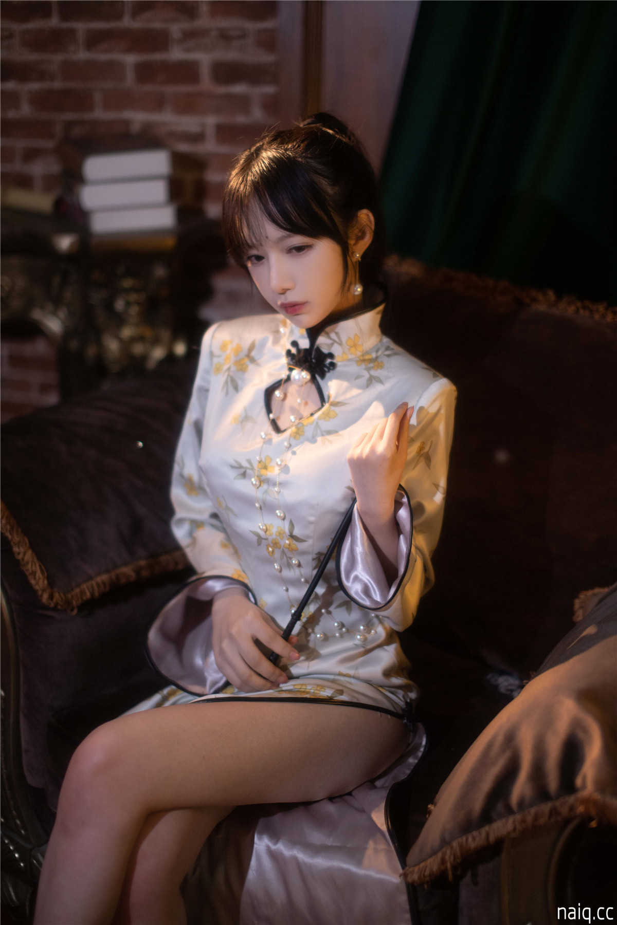 Shika小鹿鹿 - 中秋旗袍 [12P-95MB] - 奶圈