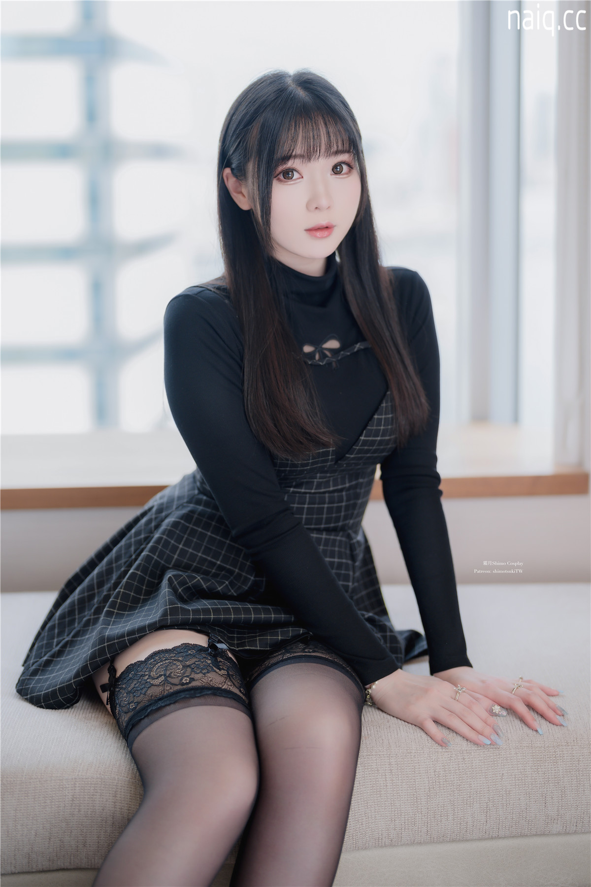 霜月shimo - 日本饭店黑私服 [30P-861.14MB] - 奶圈