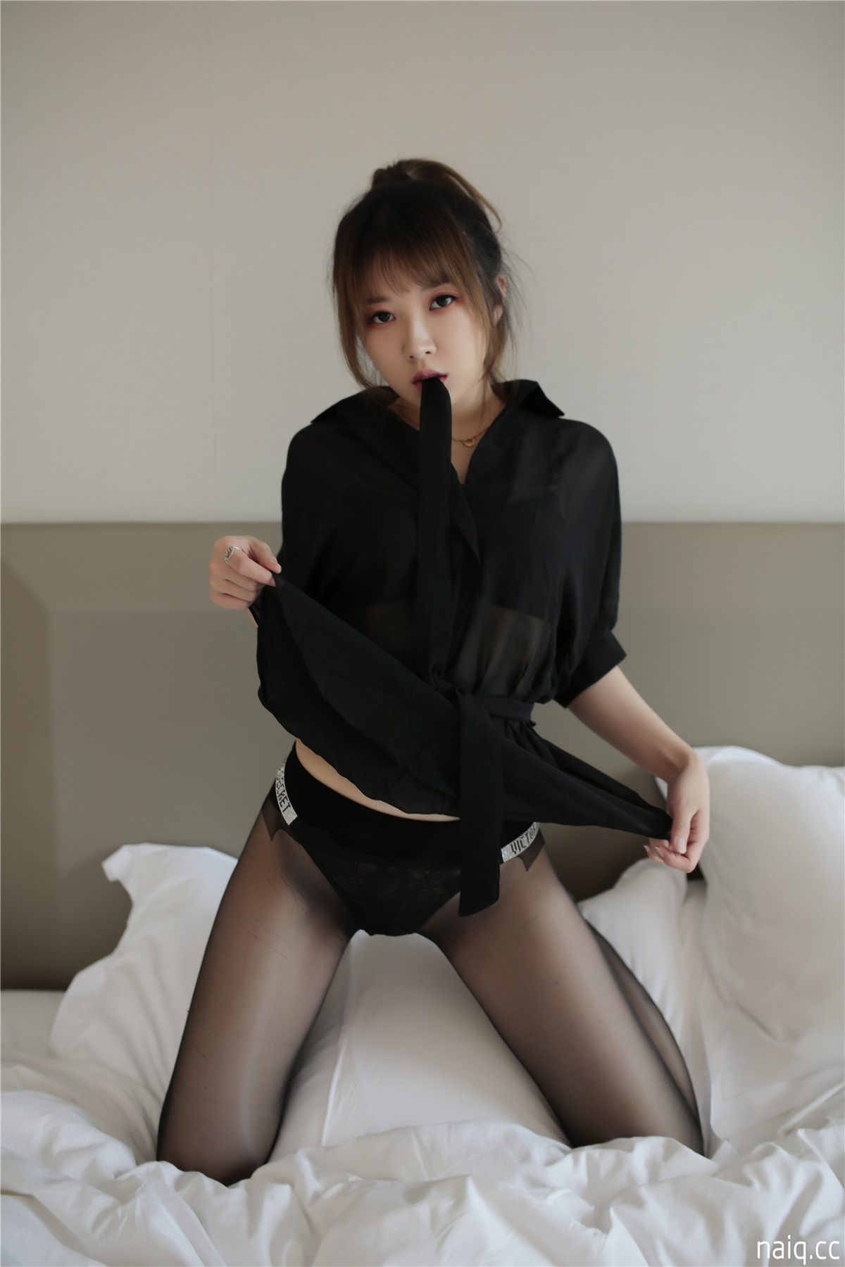 小女巫露娜 - 傲慢小姐姐 [63P-399MB] - 奶圈