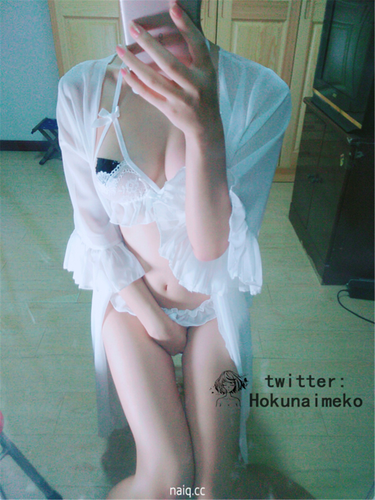 北乃芽子(Hokunaimeko) - 時々の自撮り [35P1V-68MB] - 奶圈