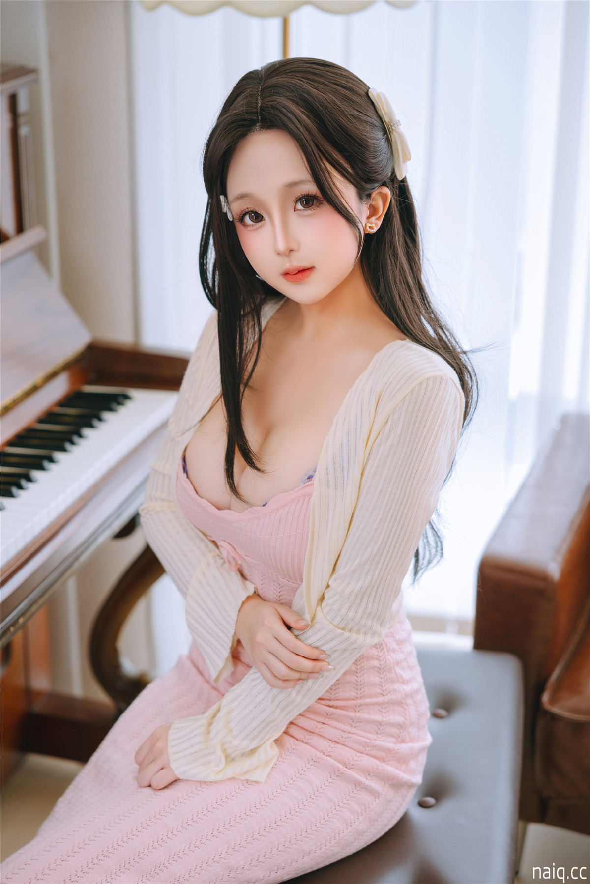 日奈娇 - 钢琴老师 [215P5V-2.08GB] - 奶圈