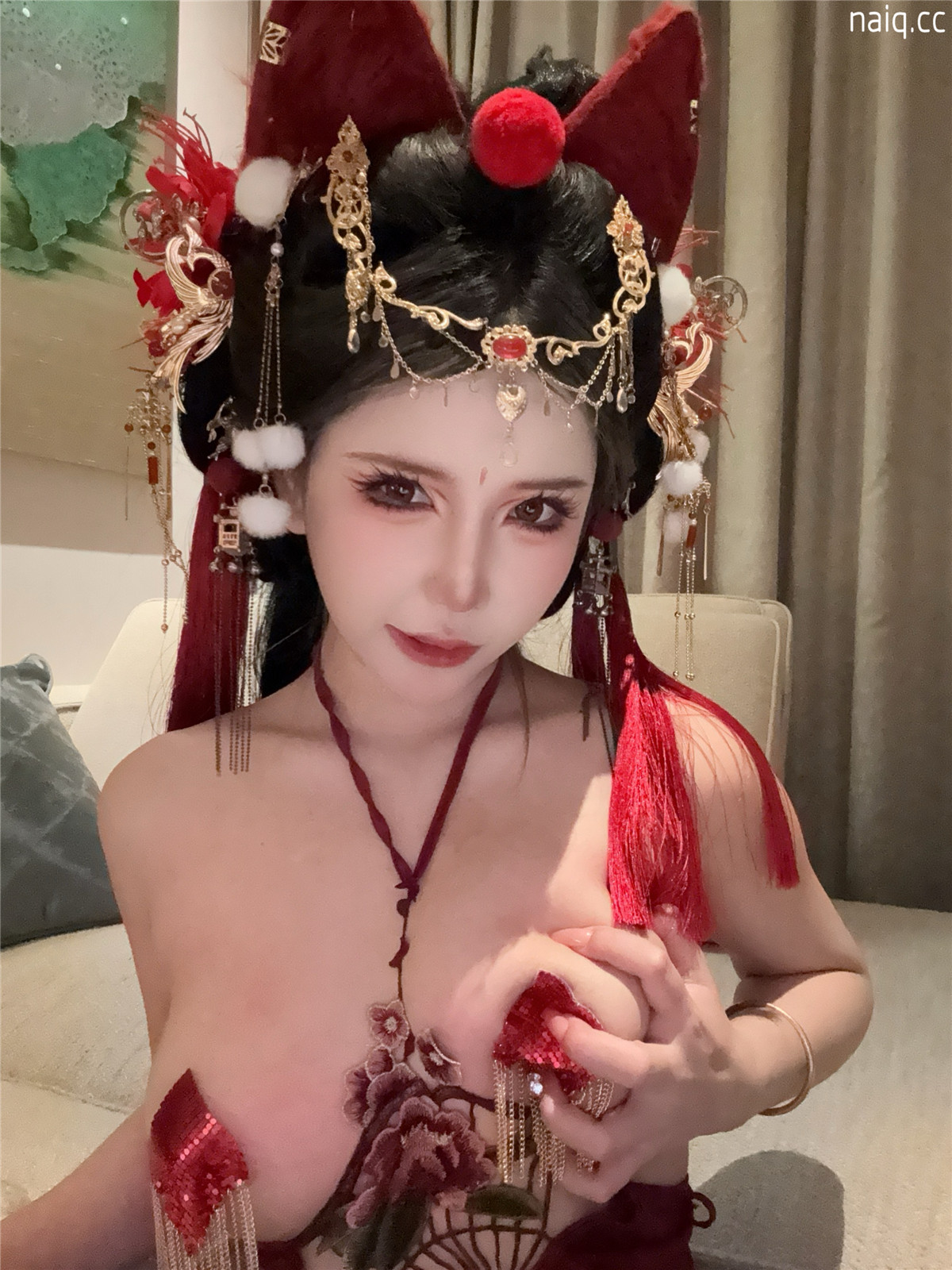 抱走莫子AA - 红色小尾巴 [120P25V-2.60GB] - 奶圈