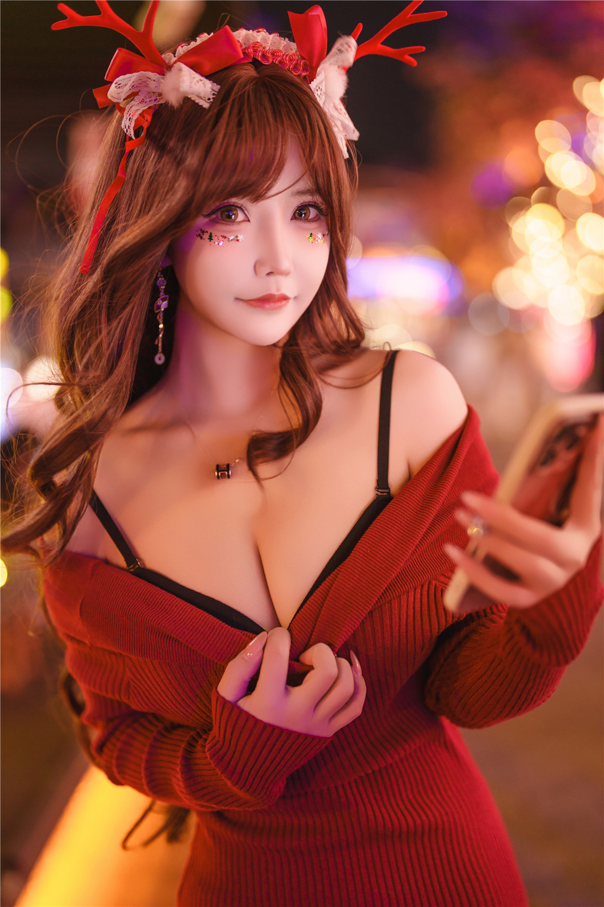 抱走莫子AA - 圣诞快乐 [70P1V-1.94GB] - 奶圈