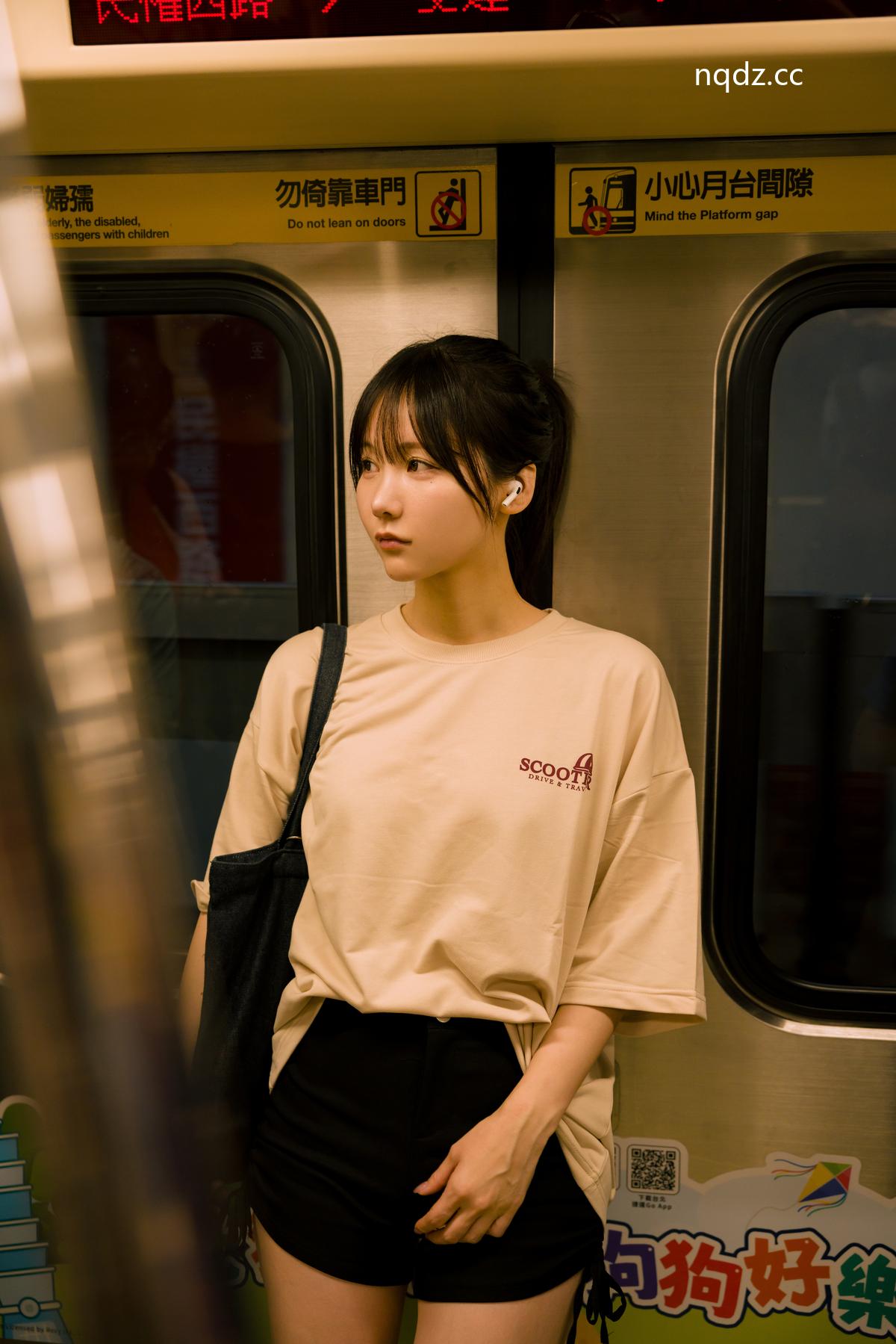 奶圈nqdz.cc-186_watermarked.jpg