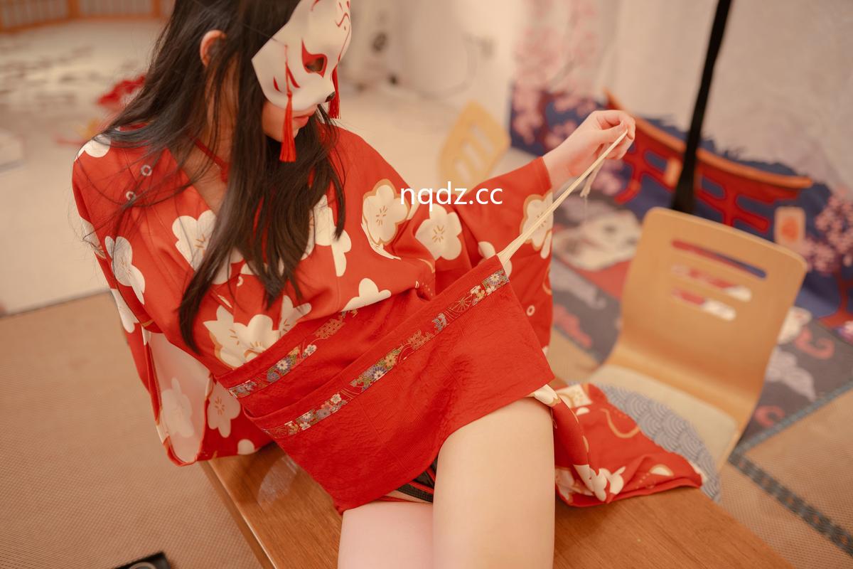 奶圈nqdz.cc-083_watermarked.jpg