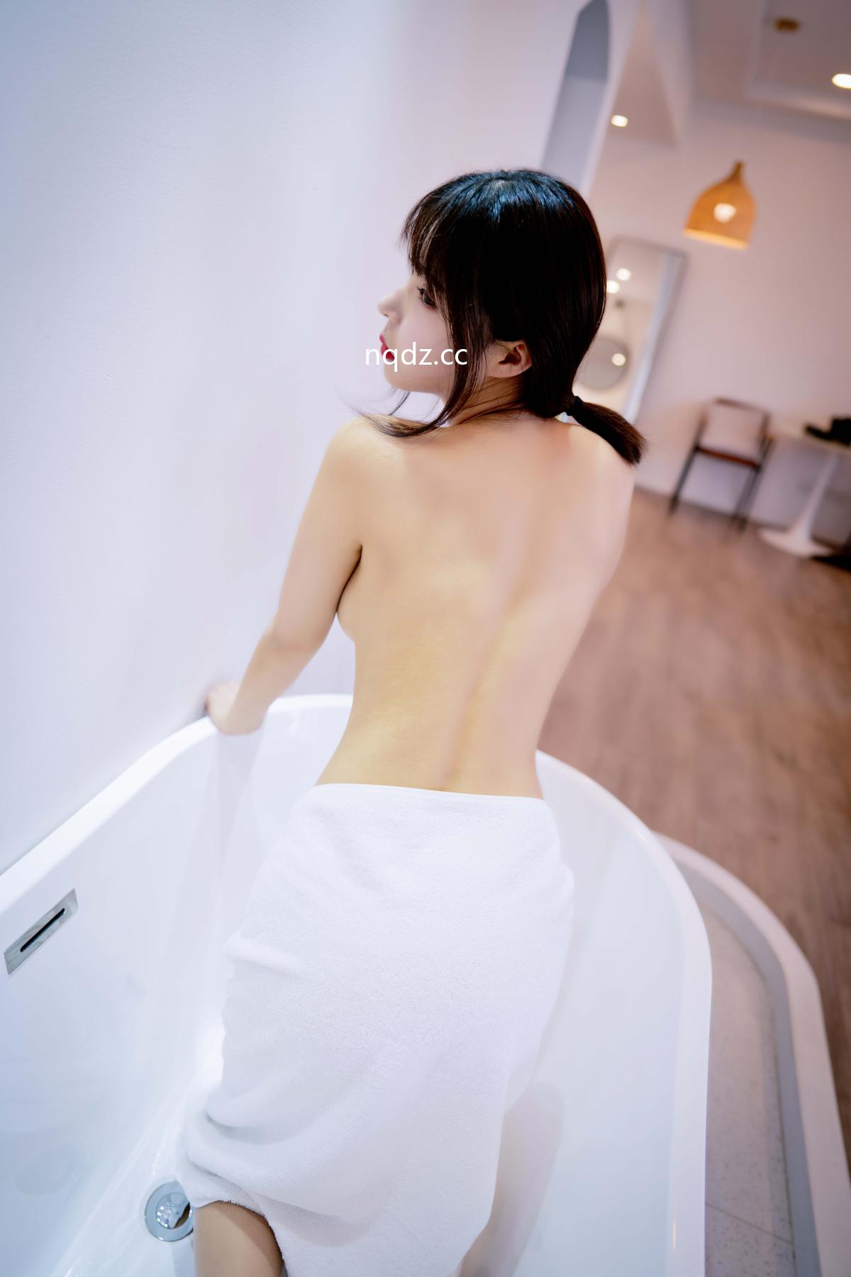 奶圈nqdz.cc-016_watermarked.jpg