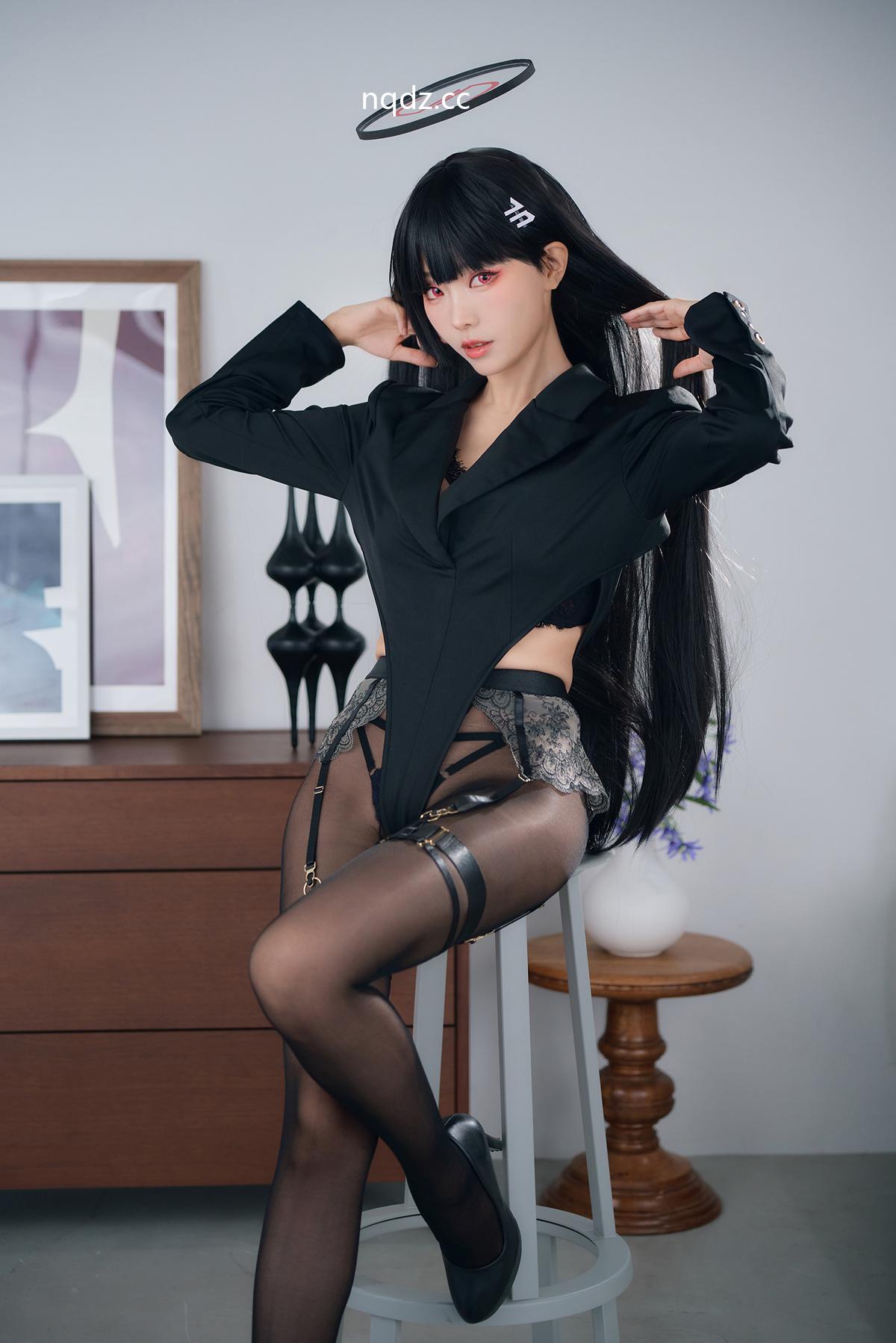 ElyEE子 - 【Rio Secret Lingerie】莉音・秘密吊帶 [37P-73MB] - 奶圈