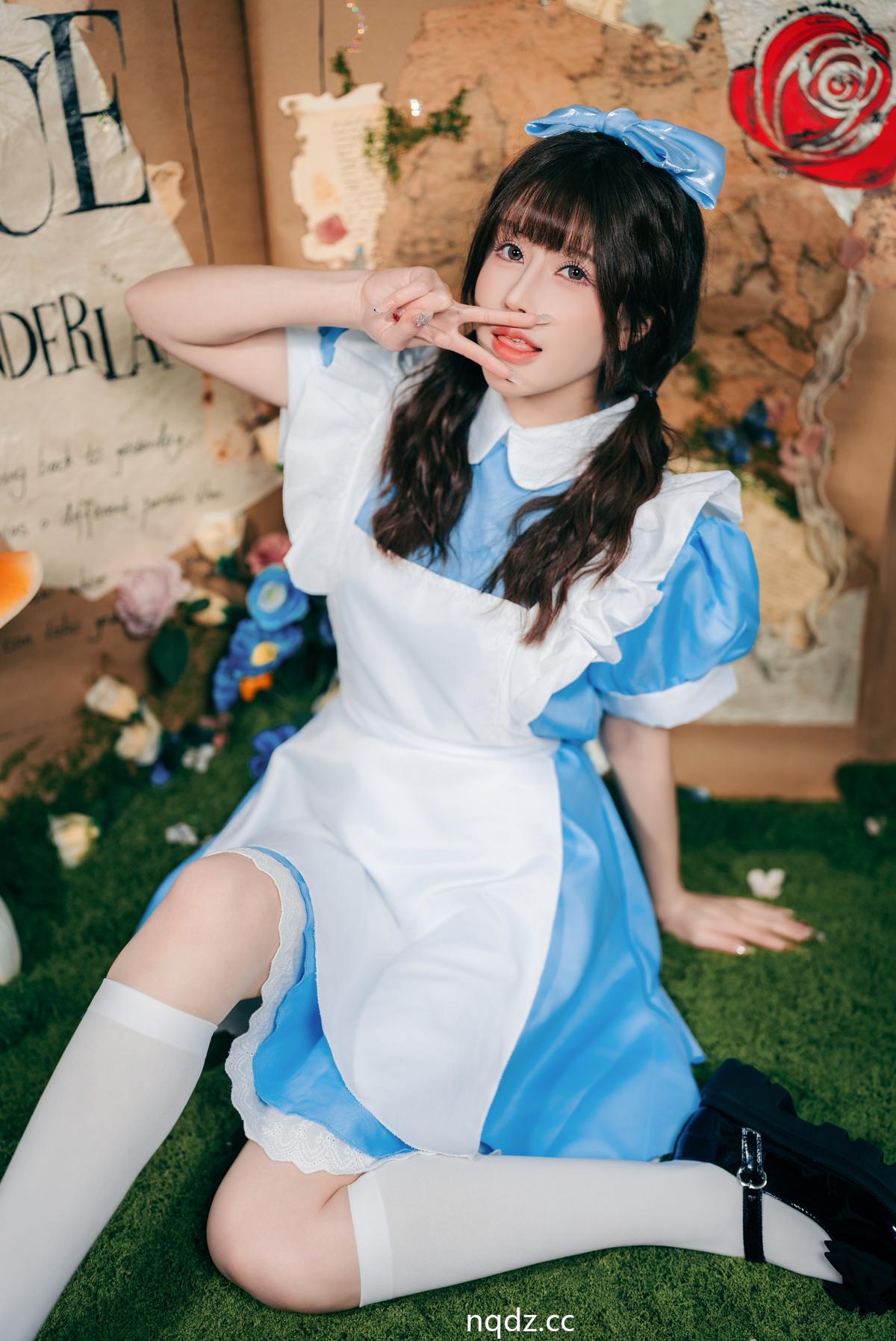 奶圈nqdz.cc-011_watermarked.jpg