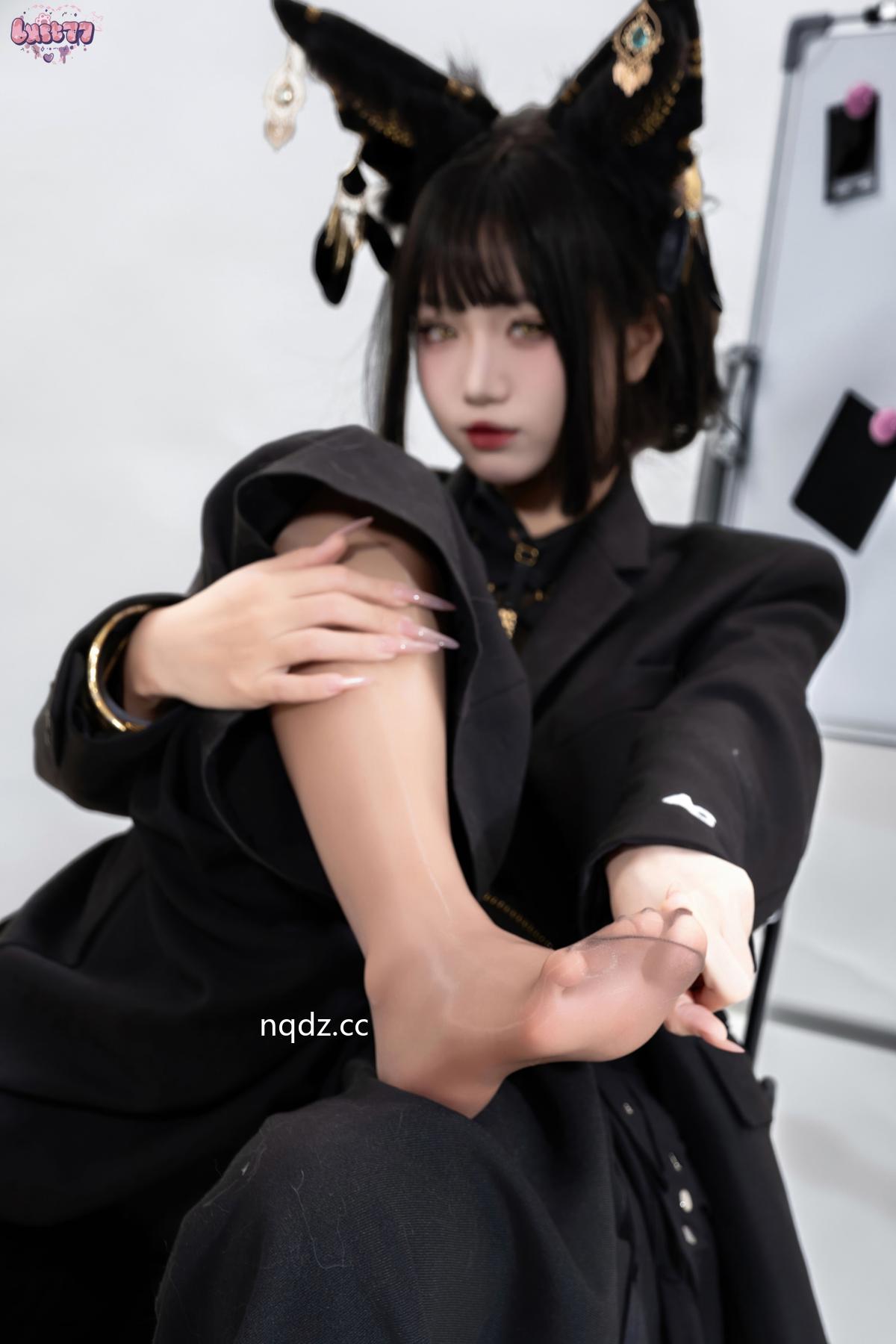 奶圈nqdz.cc-011_watermarked.jpg