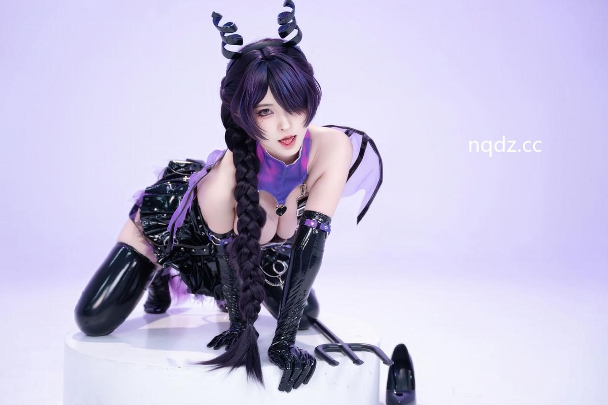 奶圈nqdz.cc-035_watermarked.jpg