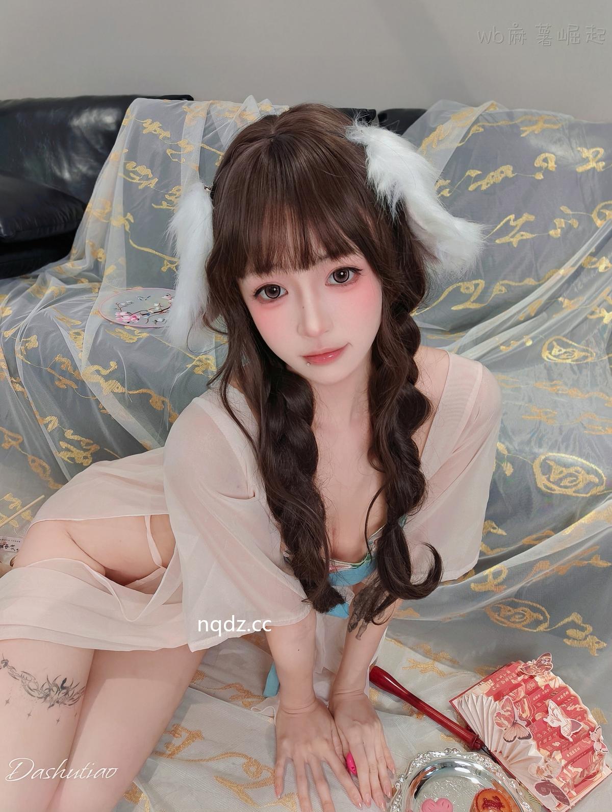 奶圈nqdz.cc-034_watermarked.jpg