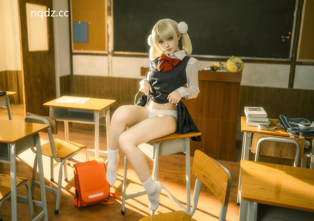 奶圈nqdz.cc-038_watermarked.jpg