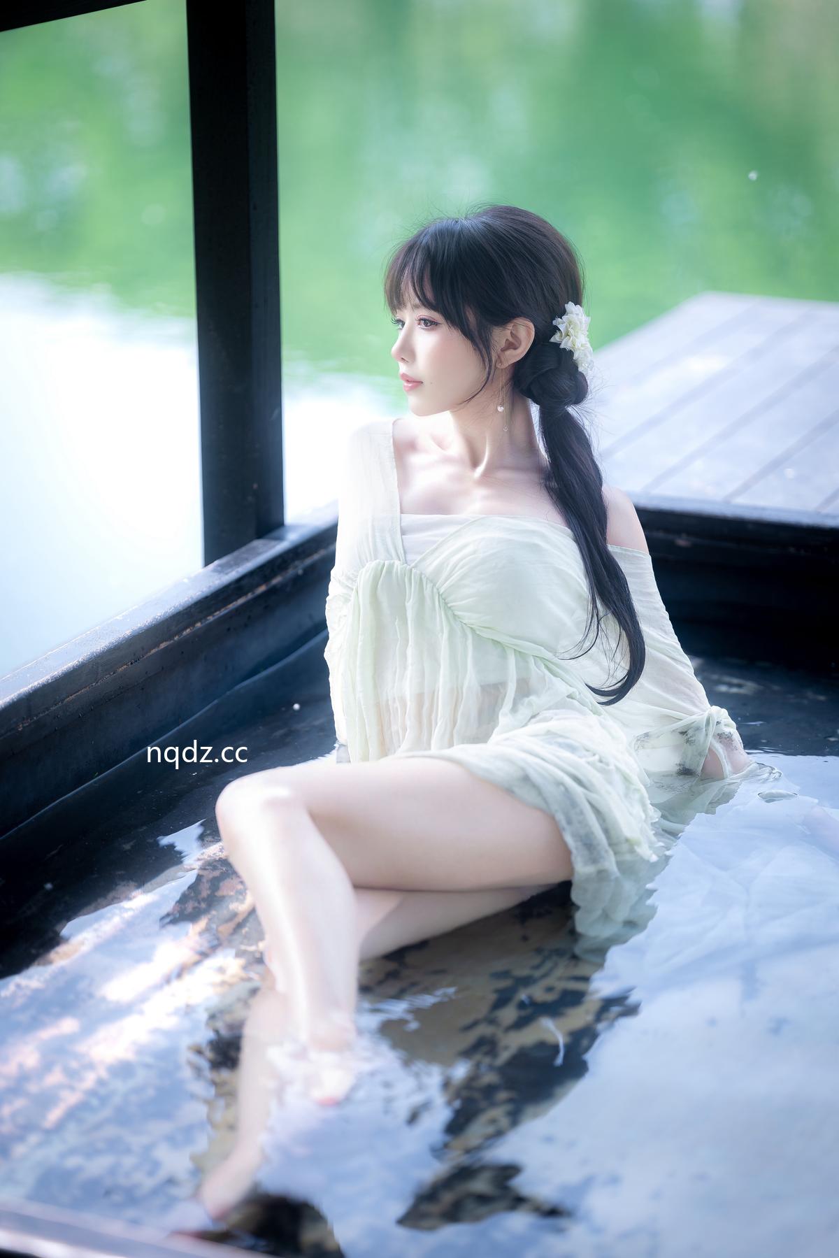 Shika小鹿鹿 - 江南水色 [65P3V-1.04GB] - 奶圈