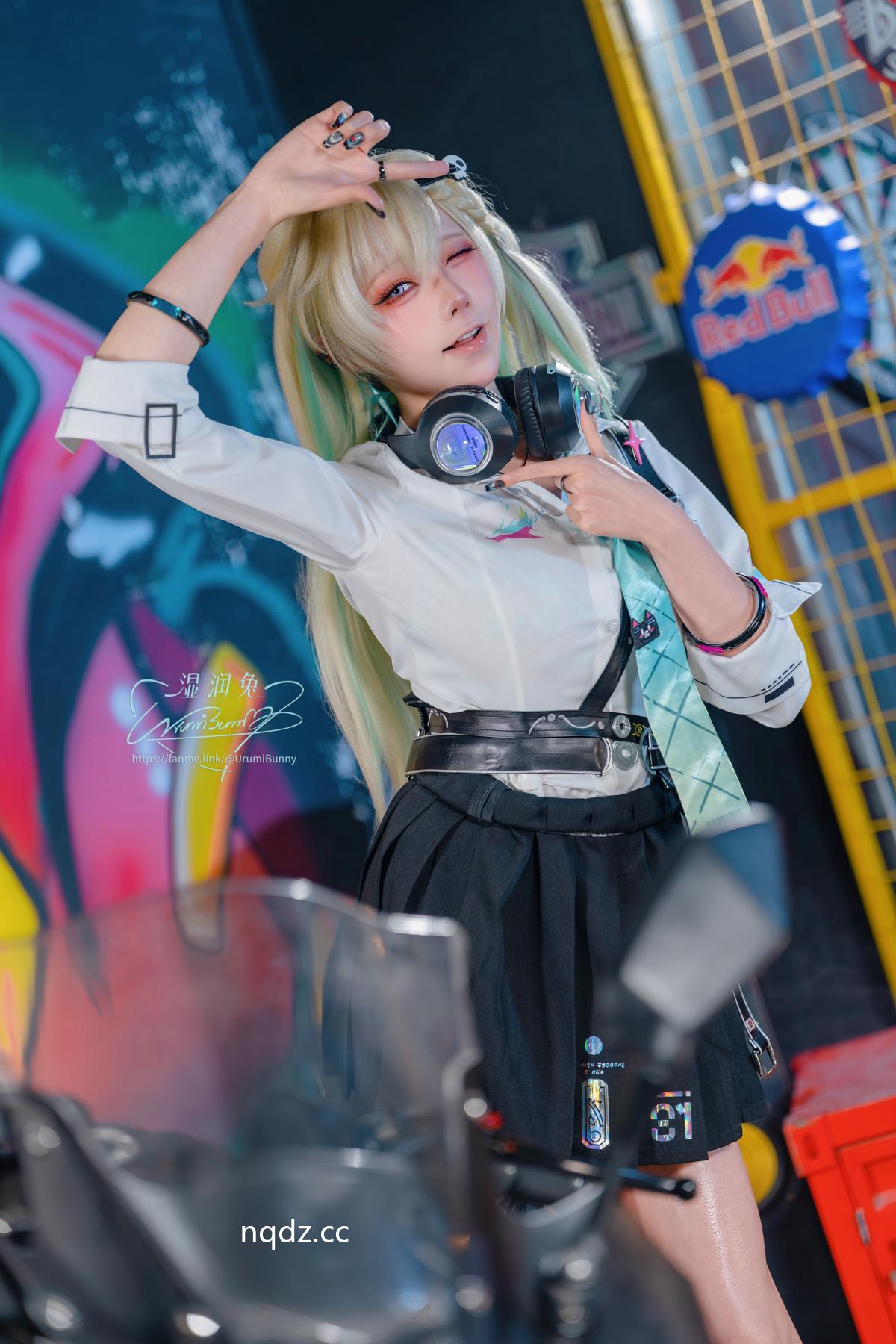 奶圈nqdz.cc-011_watermarked.jpg