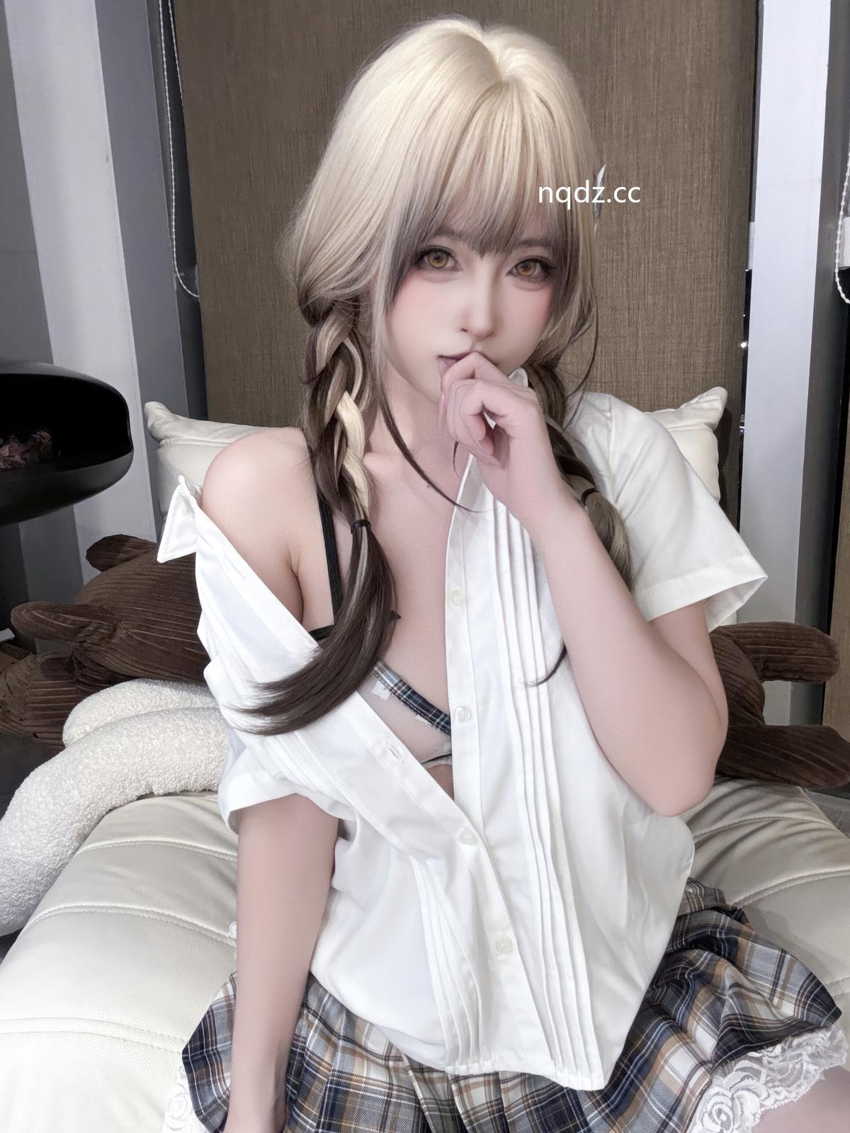 奶圈nqdz.cc-026_watermarked.jpg