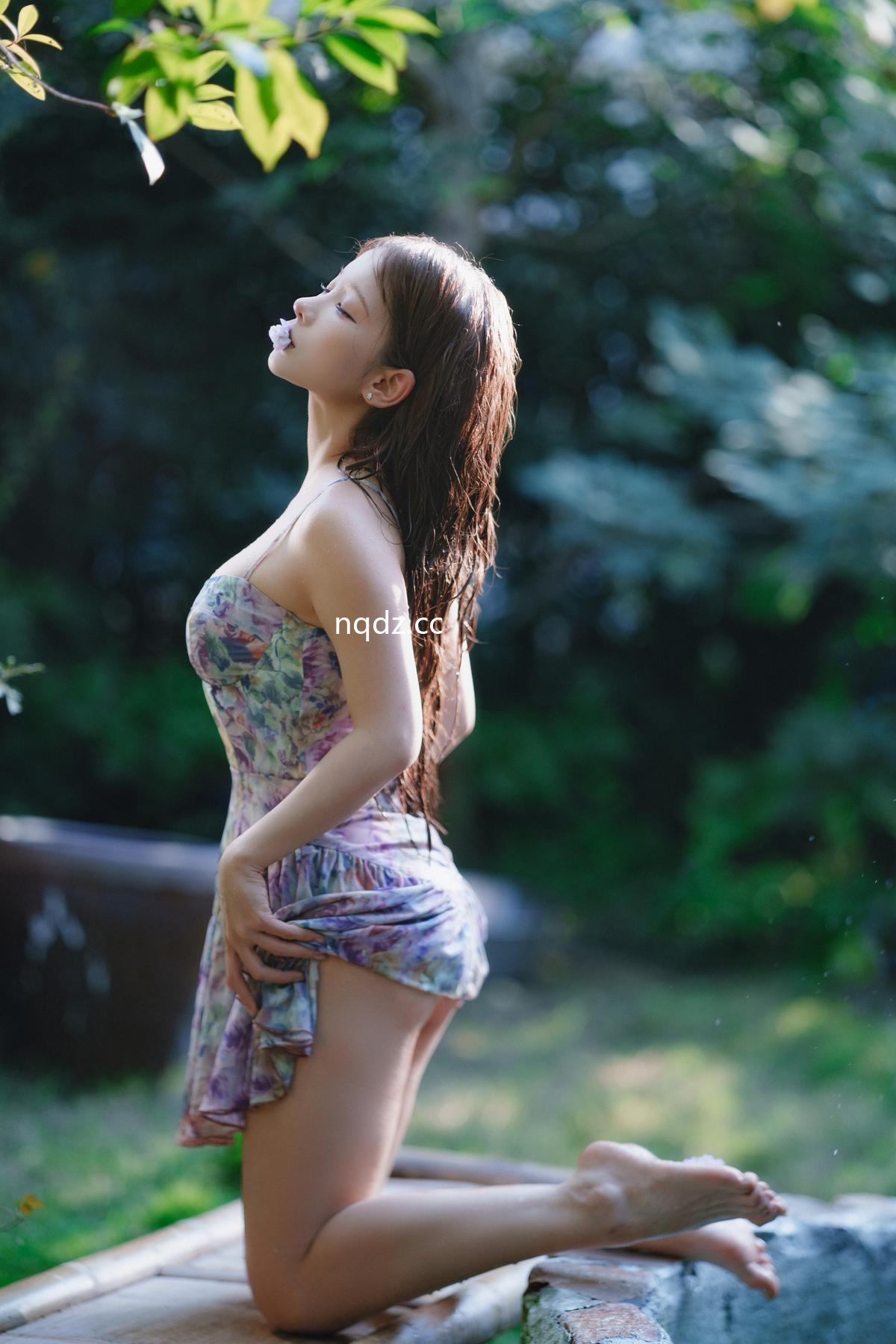 蠢沫沫 - 水池碎花裙 [27P-665MB] - 奶圈