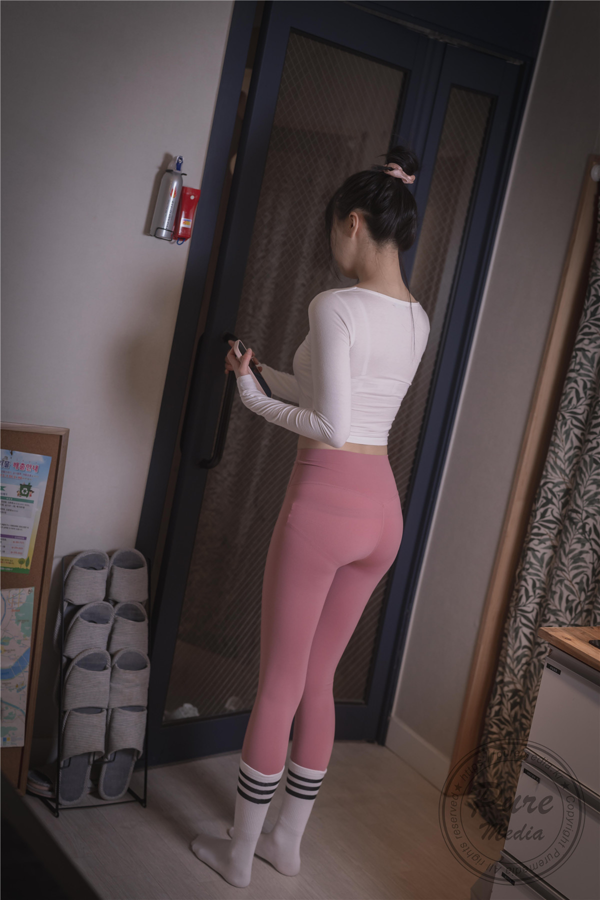 Hina - Pure Media Vol.275 Raped My Rude Little Sister [214P-383MB] - 奶圈